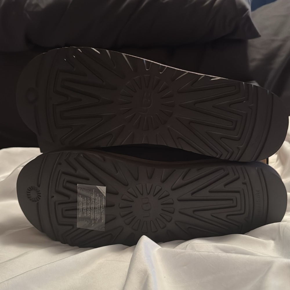 Mens UGG Tasman Slipper Dark Grey size 12 - Picture 4 of 8